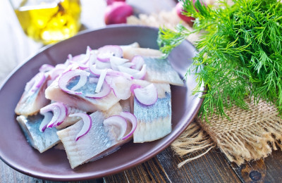 10 goda och hälsosamma midsommarklassiker