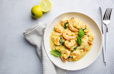 Räkpanna med spenat, vitlök och  parmesan